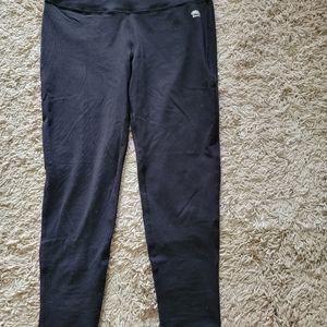 Roots leggings!